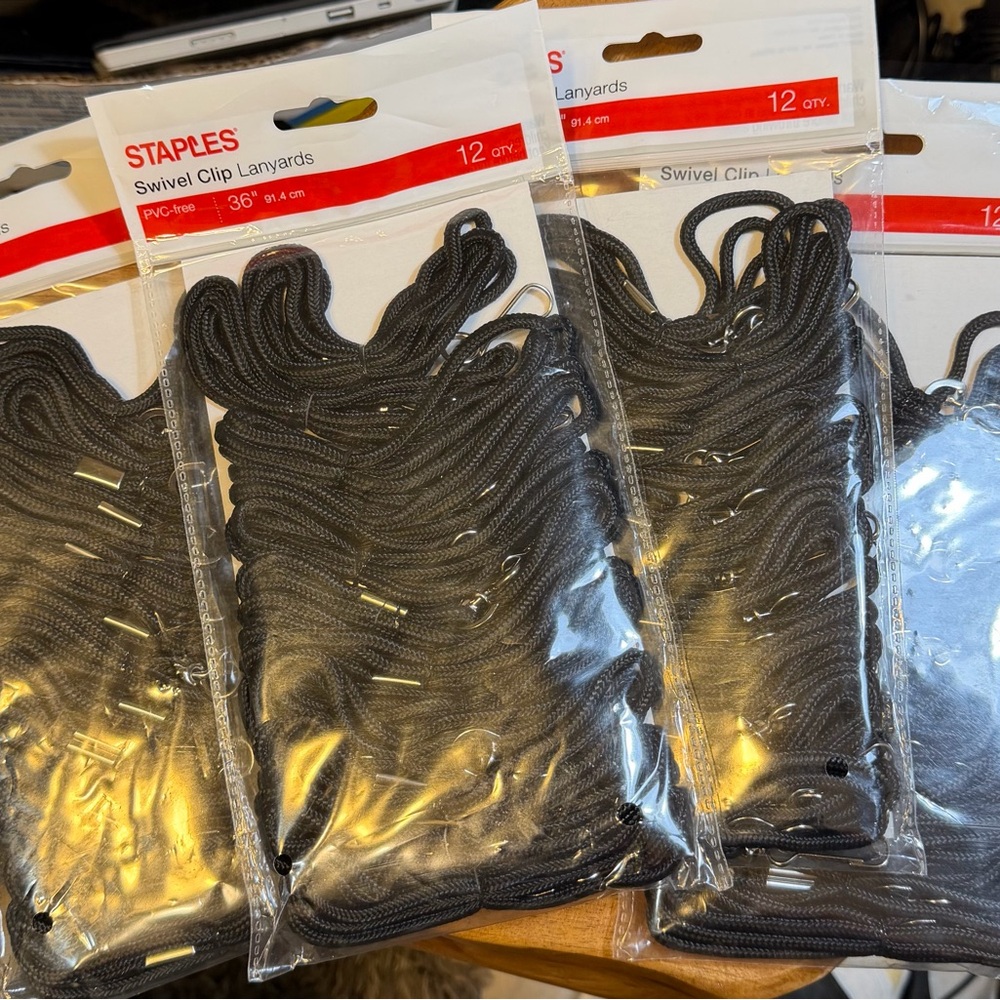 Staple Black Swivel Clip Lanyards 36” 4 packs